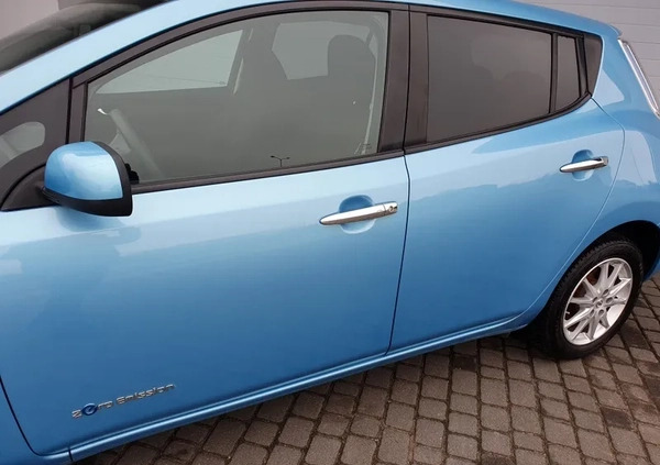 Nissan Leaf cena 32900 przebieg: 96326, rok produkcji 2015 z Gniezno małe 781